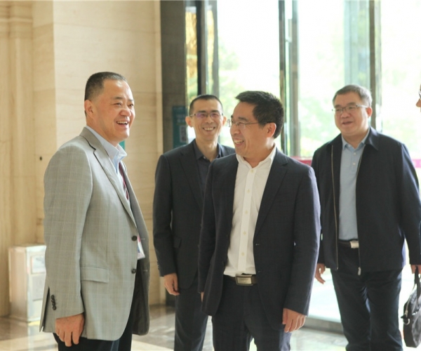 ���񲿹��ȼ�˿��Э���칫�Ҹ�˾����ƽ����������������ί��ί�����г��ż������ٵ����쵼
