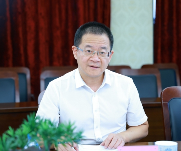���пƼ����������ǵ���u8���ʼ���˿��